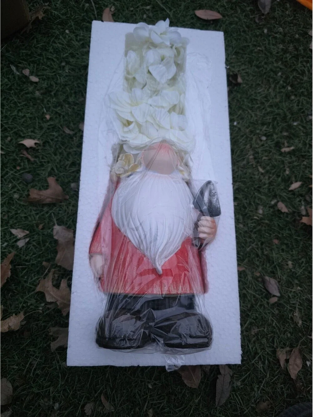 Solar Gnome with Flower Hat LED Lights Outdoor Garden Decor